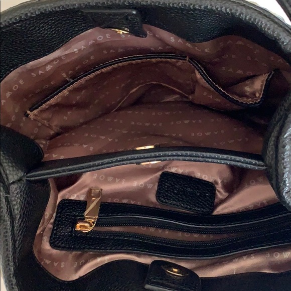 Black/white adjustable shoulder/hand bag - Picture 2 of 6